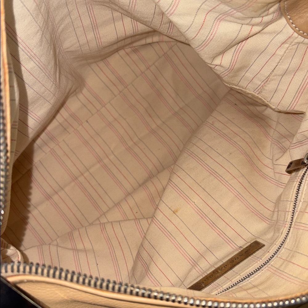 Marc Jacobs Blake Multi Pocket Hobo - Picture 13 of 14
